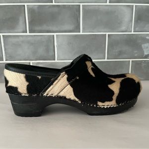 Sanita Cow Hair Print Clogs Mules Work shoes Size Euro 39 US 8
